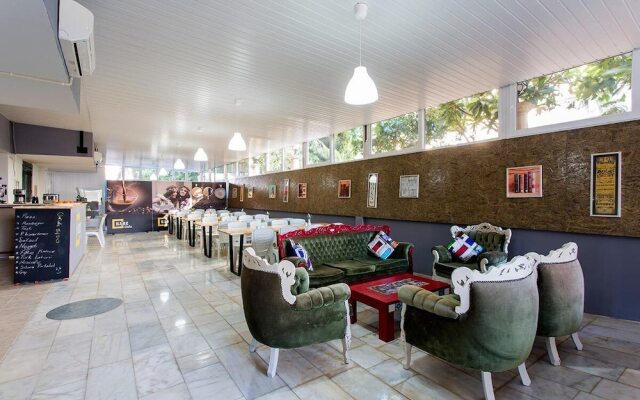 Khan's B&B Hotel