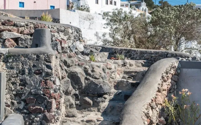 Three Caves - Villa With Private Pool Sea View