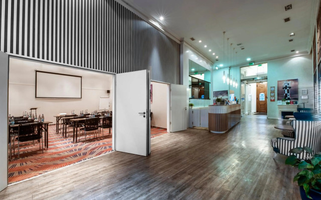 Estilo Fashion Hotel