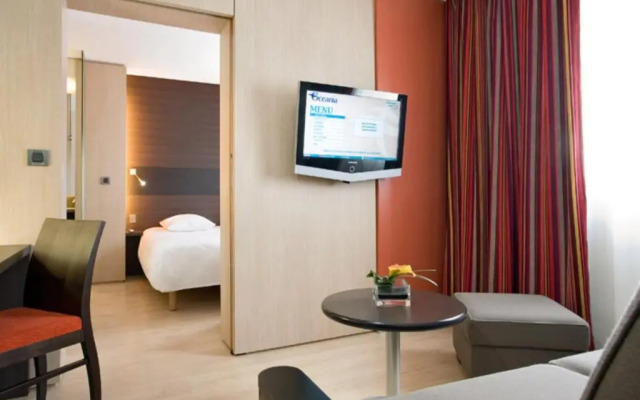 Hôtel Oceania Nantes Aéroport