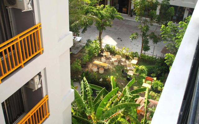 Sweet Hotel