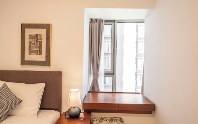 Tyms Elegant 2BR 1BA Apt Walk to Malls