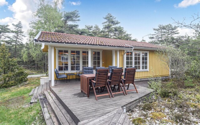 Nice Home in Strömstad With 2 Bedrooms and Wifi