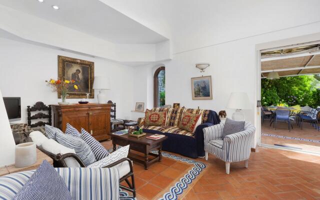 Charming Villa in Capri with pool and sea-view-VILLA MARINA