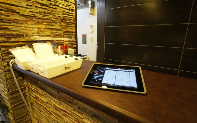Capsule Hotel B&S Eco-Cube Shinsaibashi