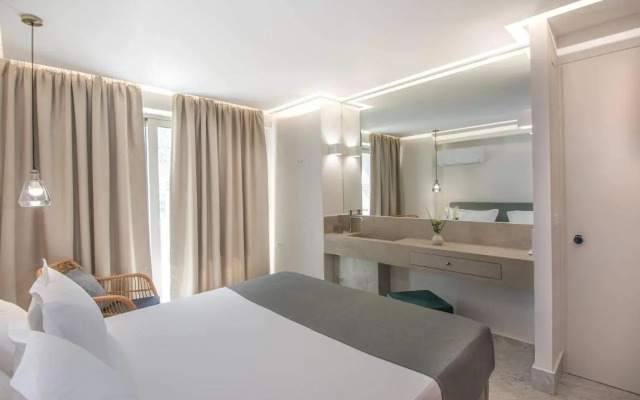 Nama Sea Side Suites