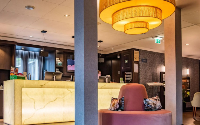 Restaurant, Hotel & Spa Savarin