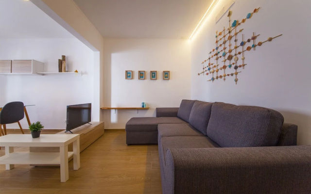 A31 - Tamar Top- Floor Flat by DreamAlgarve