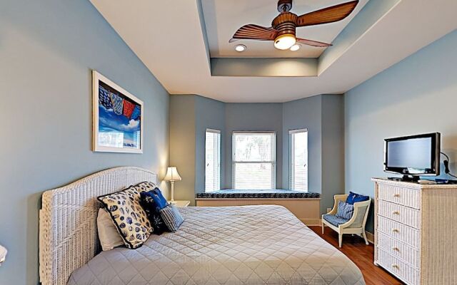 Spinnaker House - Four Bedroom Home