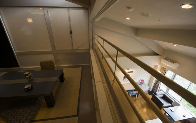 Hotel Lucent Takamiya