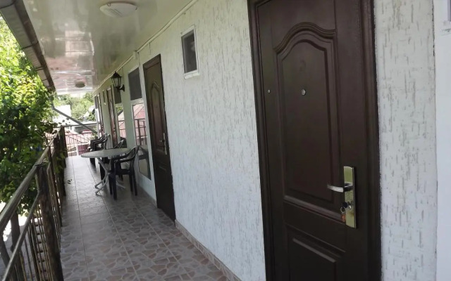 Maze Guest House