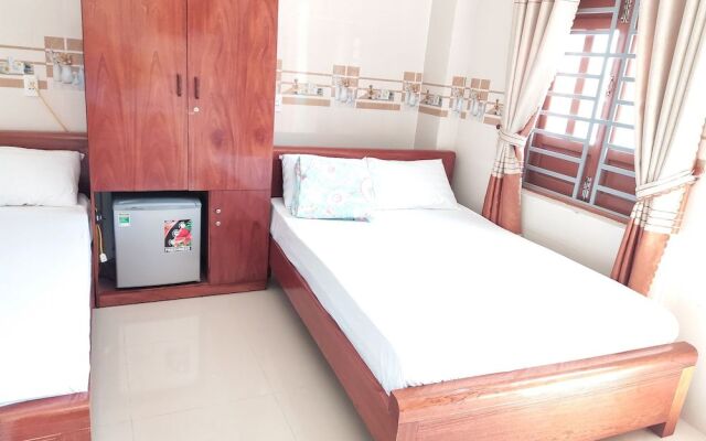 Spring Hotel Danang