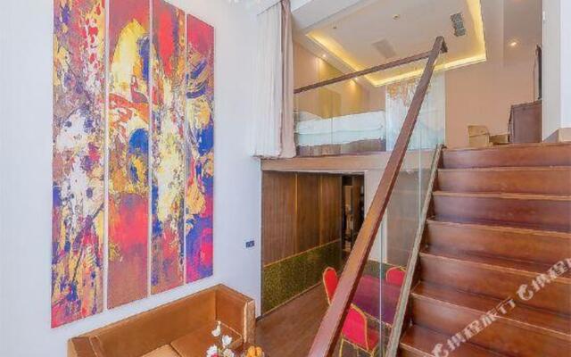 U-FREE Hotel (Jiading Jialuo Road)