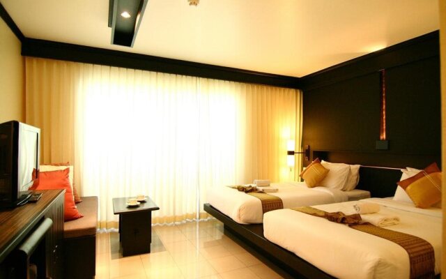 Rattana Beach Hotel