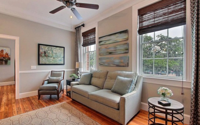 The Suites at Bay