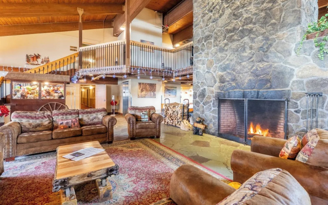 Fireside Inn & Suites West Lebanon