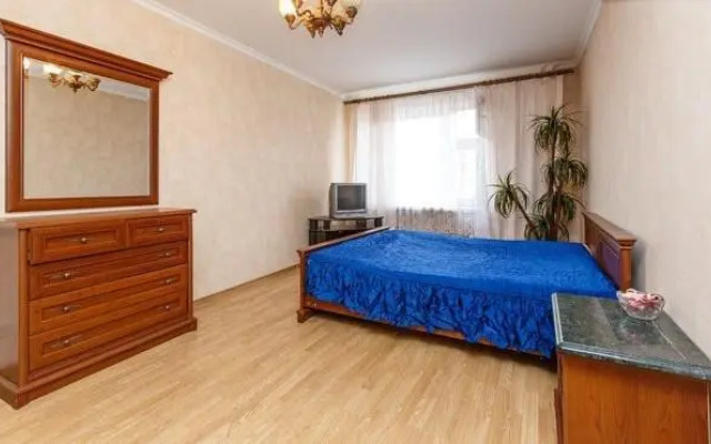 Рядом с Аквапарком