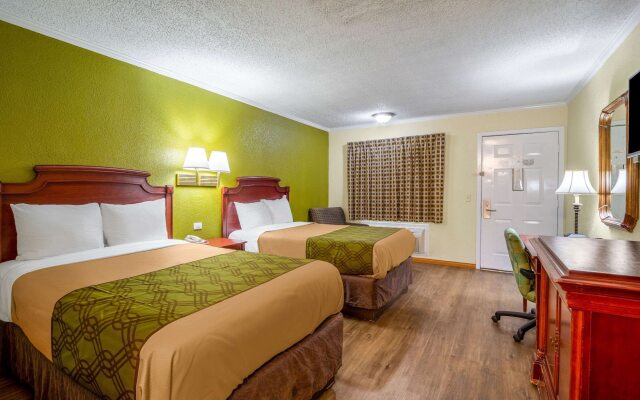 Rodeway Inn & Suites Fort Jackson