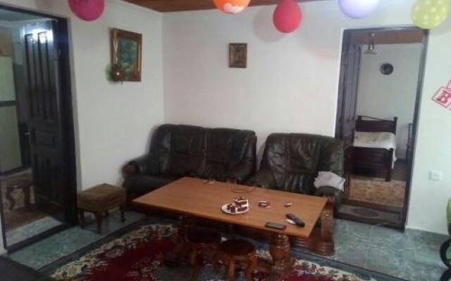 Apartments on Javakhishvili 14