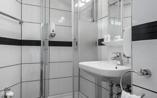 guestified. BARBAROSSA Hotel