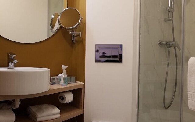 Kyriad Marseille - Les Pennes Mirabeau Aéroport