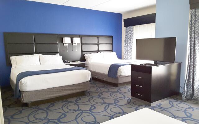 Holiday Inn Express Hotel & Suites by IHG