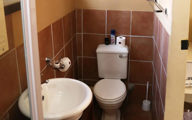 Morulana Guest House