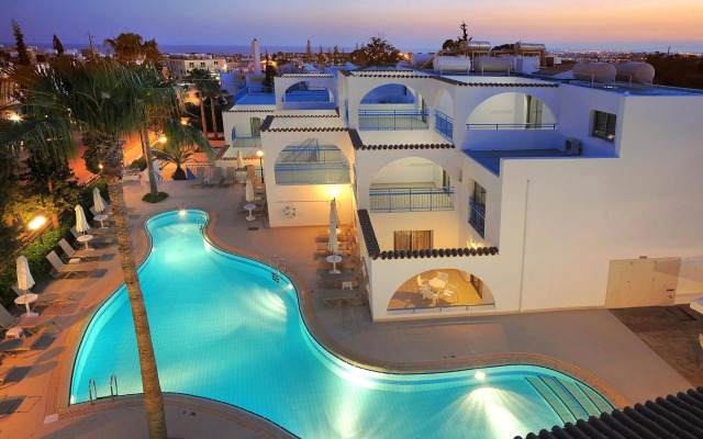 Petrosana Hotel Apartments