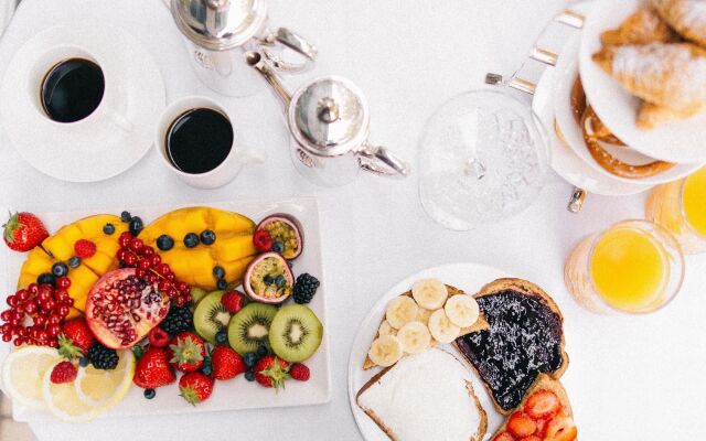 The Glam Boutique Hotel & Apt