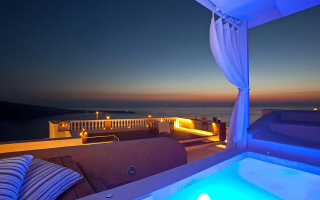 Oia Mansion