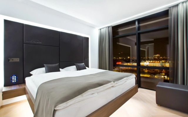 Cool Mama Hotel Salzburg Sky Restaurant