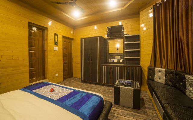 OYO 5582 Master Residency