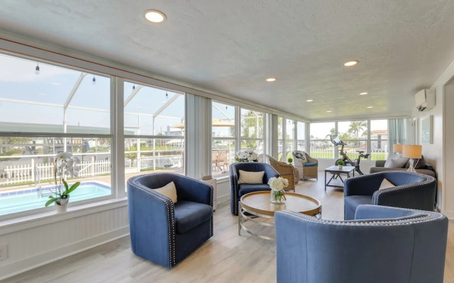 Stunning Palmetto Home w/ Boat Dock & Kayaks!