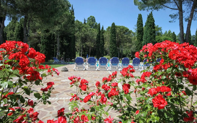 West Garda Hotel