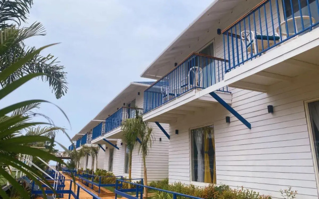 Sandbanks Beach Villas Morjim