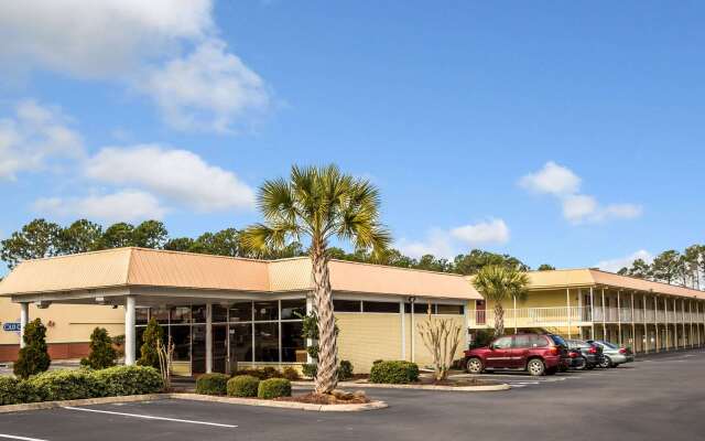 Rodeway Inn & Suites Wilmington North