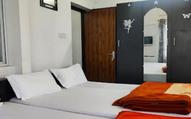 Guru Vela Homestay
