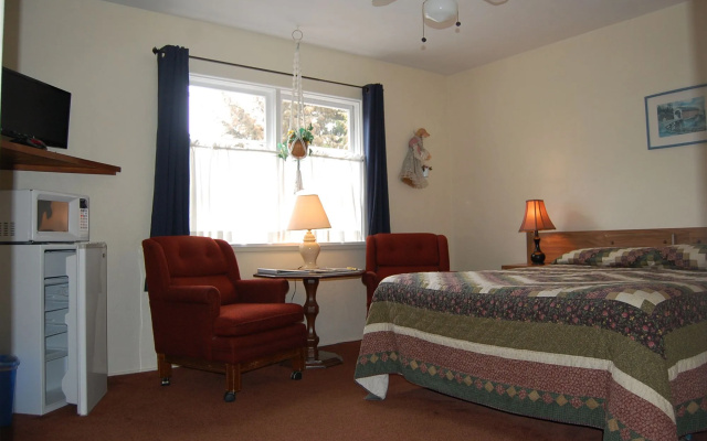 Florence Lighthouse Inn