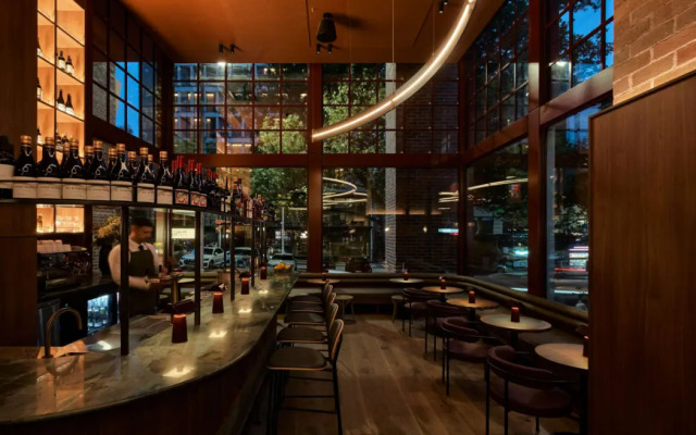 Hyde Melbourne Place