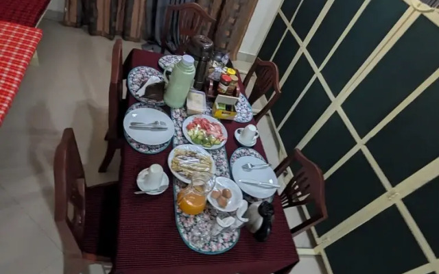 jacaranda homestay