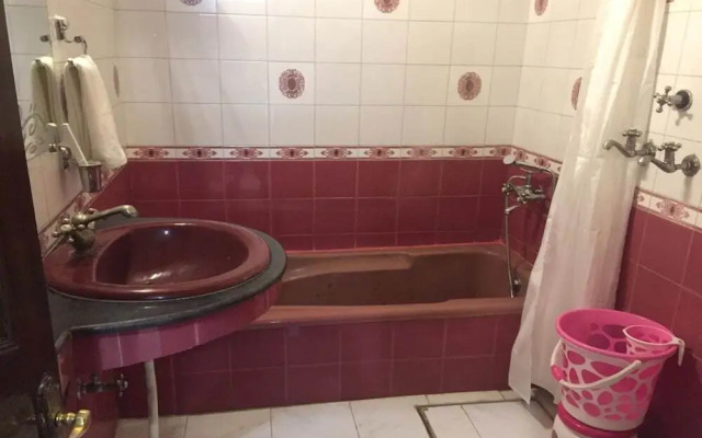 OYO Townhouse 099 Sector 38