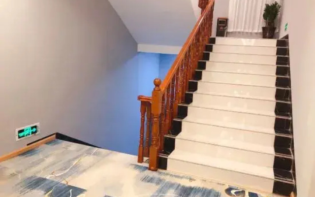 Mengla Kaiyi Boutique Hotel