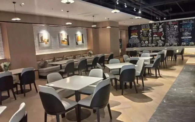 Ausotel Smart (Shiyan Railway Station)