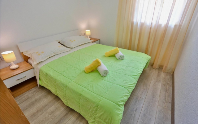 Apartment Lenka Mato