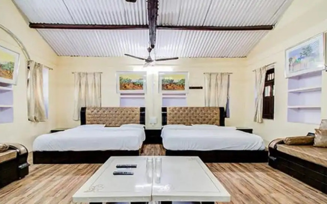 Fabhotel Royal Heritage