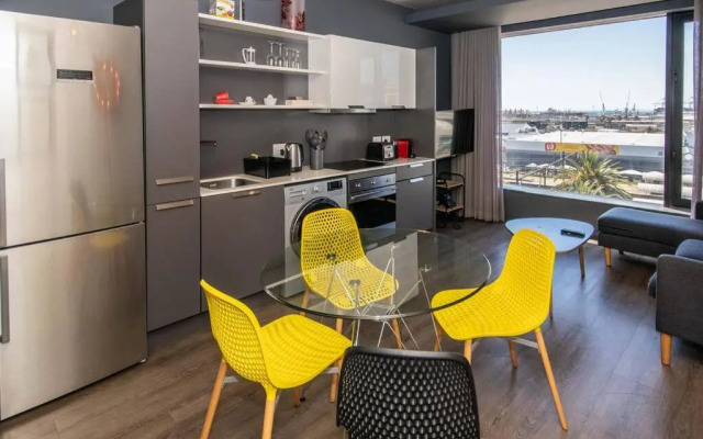 502 Wex1 Gorgeous Funky Apartment