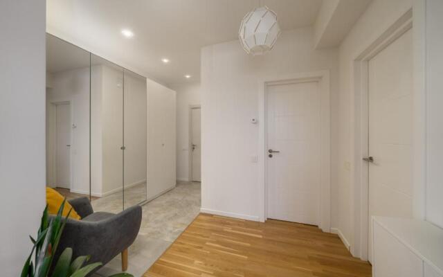 1-bedroom penthouse with underground parking