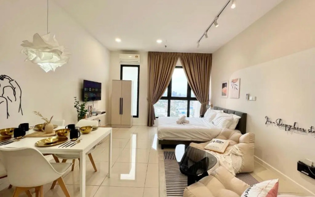 HighPark Suite Kelana Jaya by Sleepy Bear