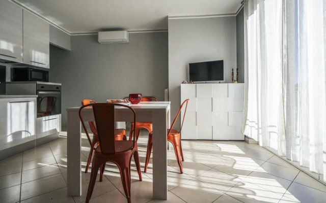 Delle Sterlizie 7 Interno 12