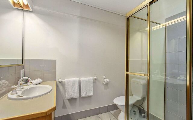 Knox International Hotel & Apartments